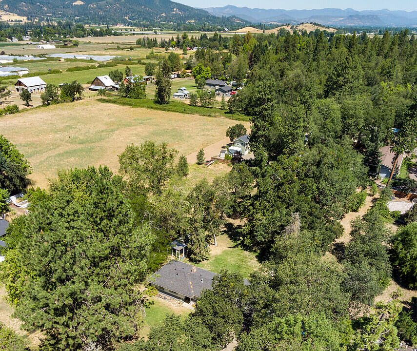 3298 Madrona Ln, Medford, OR 97501 Zillow