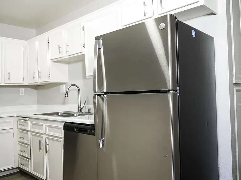 Point Loma Bay Apartments | Coastal Living Near the Beach — Photo 76