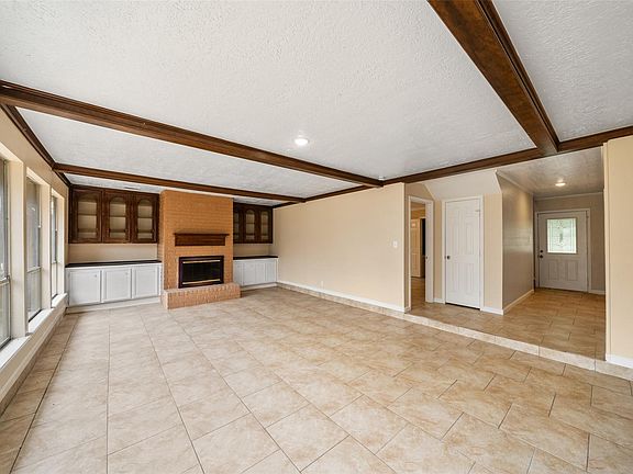 5th image of 10326 Greencreek Dr