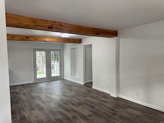 4th image of 4412 W Garver Dr