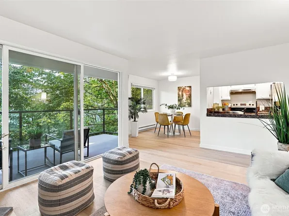 4187 W Lake Sammamish Parkway SE #B207, Bellevue, WA 98008
