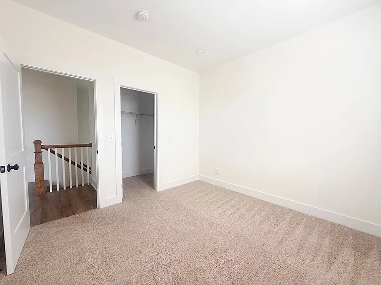 1389 Meridian St — Photo 36