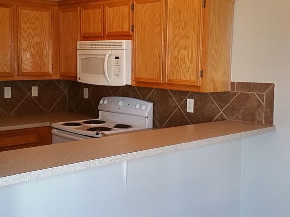 5th image of 403 W St John Ave APT B