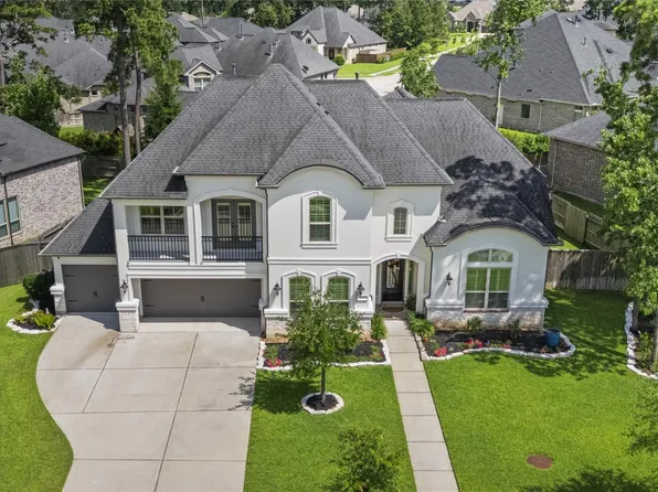 1002 Pleasant Pines Ln, Pinehurst, TX 77362
