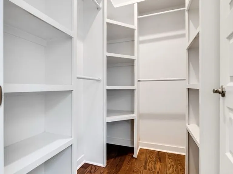 4010B Clifton Ave — Photo 17