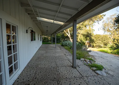 384 Crazy Horse Canyon Rd Photo 1