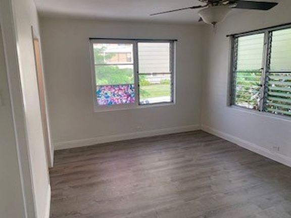 3rd image of 1655 Kewalo St #G