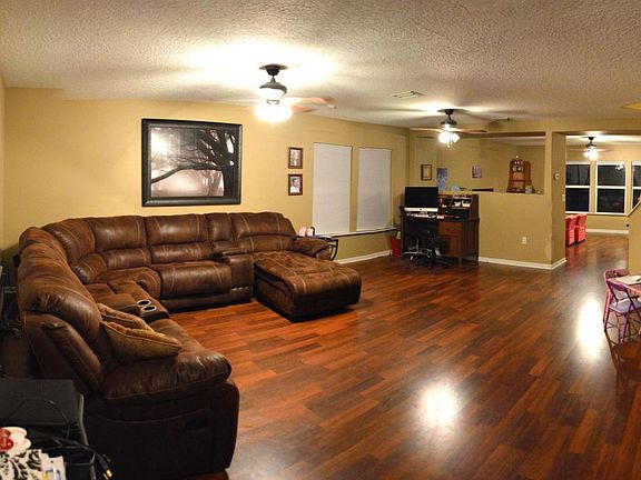 3rd image of 12446 Patrick Ct