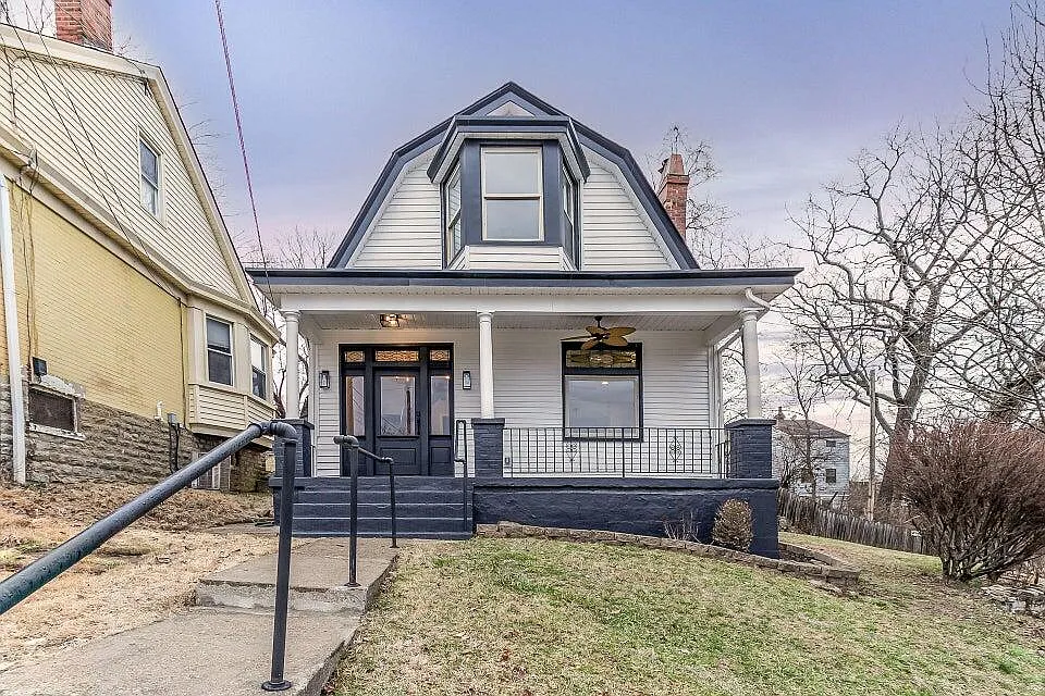 20 Parkview Ave photo 1