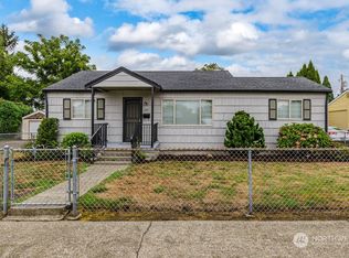 107 16th St SE, Auburn, WA