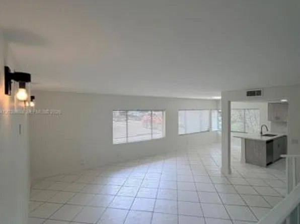 4705 SW 62nd Ave APT 104, Fort Lauderdale, FL 33314