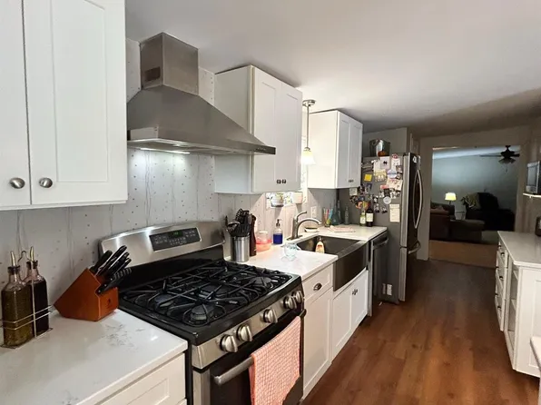 4850 Windy Ridge Rd, Morganton, NC 28655