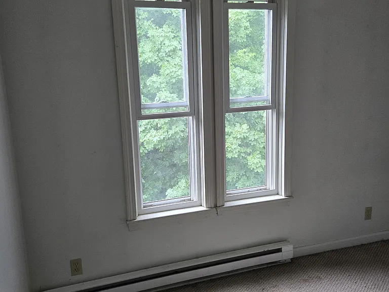 205 Pine St #2 — Photo 10