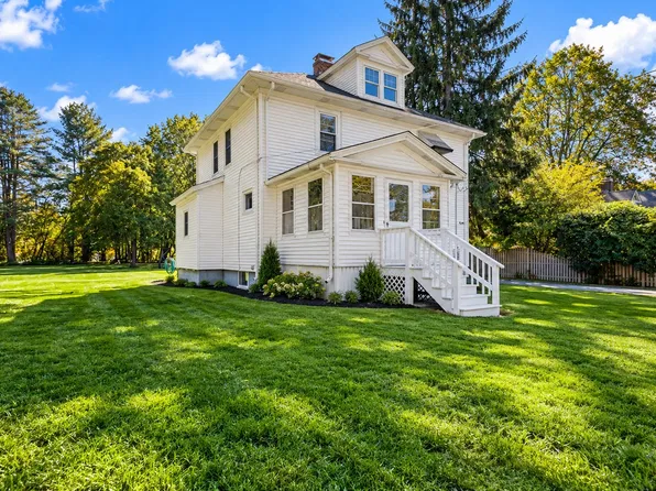 664 East St, Wrentham, MA 02093