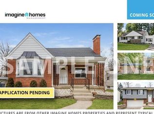 5006 Howe Ln, Brooklyn Center, MN 55429