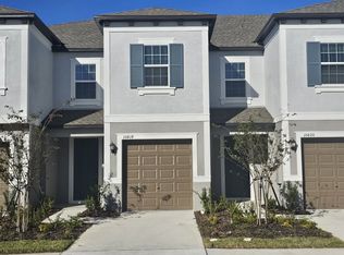 10818 Fowlers Bluff Ct, Tampa, FL 33647