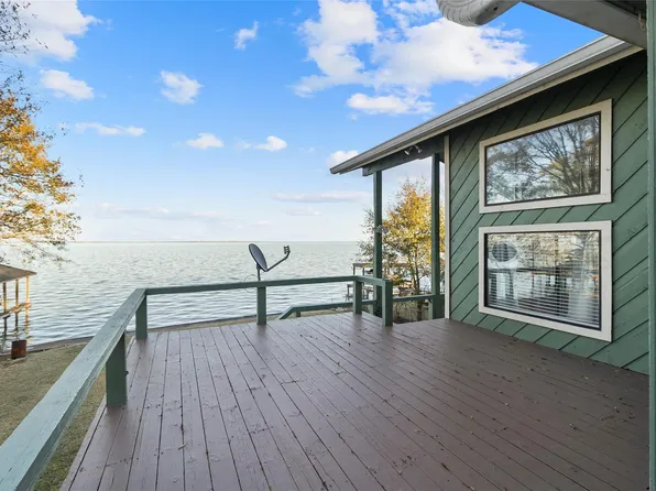 283 Sam Houston Loop, Point Blank, TX 77364