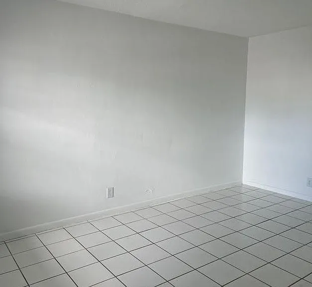 371 Sunshine Dr #H2 — Photo 36