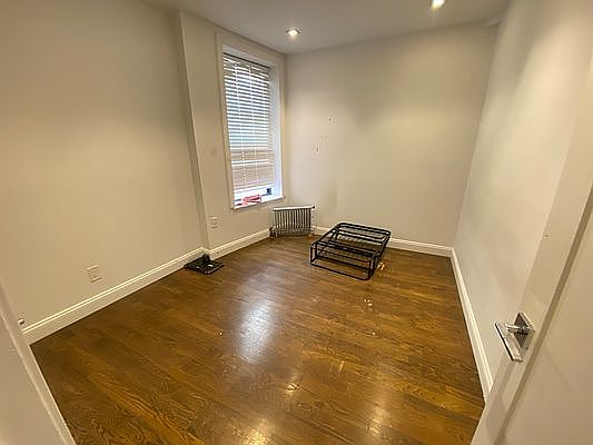 4th image of 87 Woodruff Ave APT 2A