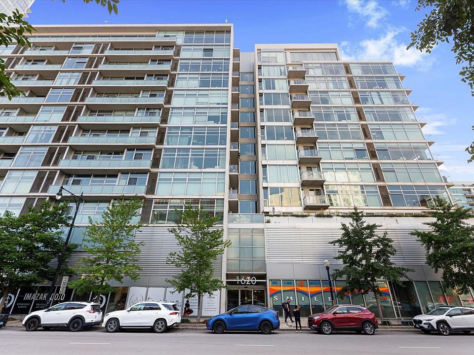 1st image of 1620 S Michigan Ave Unit 820