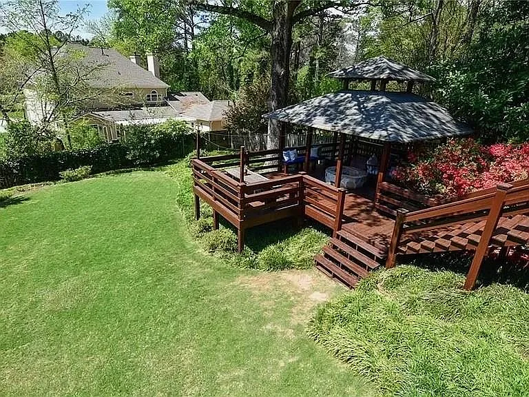 1194 Houston Mill Rd NE — Photo 15