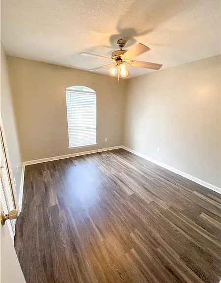 42 Cutler Dr — Photo 12