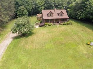 12 Swift River Rd #B, Cummington, MA 01026