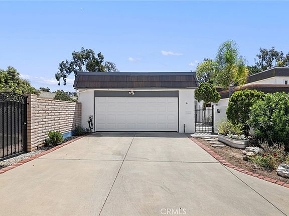 2nd image of 24 Rockrose Way