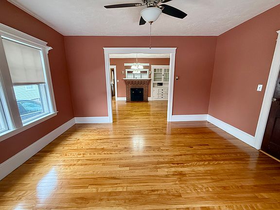 living/dining room