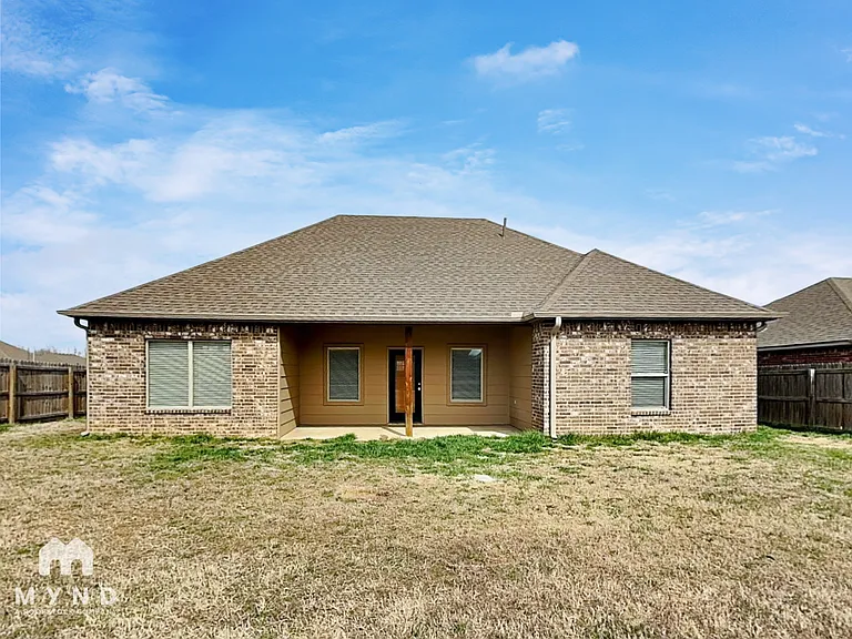 1101 Midway Rd — Photo 17