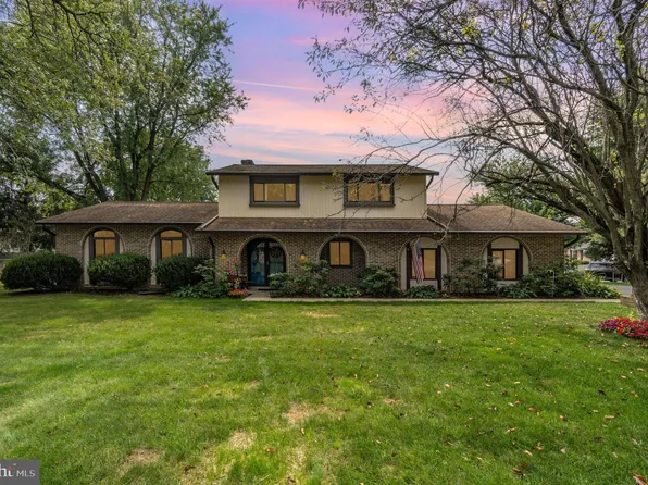 3720 Jonas Dr, Landisville, PA 17538