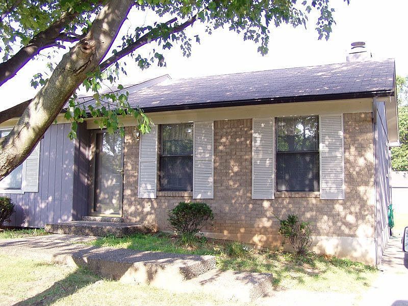 1st image of 3713 Bartlett Ct