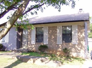 3713 Bartlett Ct, Louisville, KY 40218