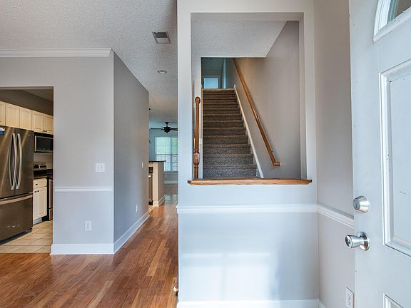 4th image of 2918 Sugarberry Ln