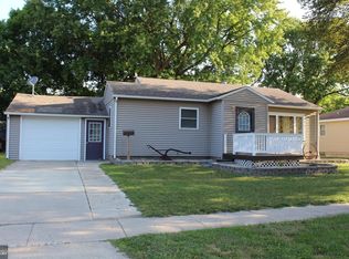 740 W 6th St, Garner, IA 50438