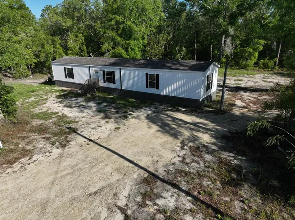 1400 NW 62nd Pl, Bell, FL 32619