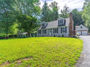 96 Glen Rd, Sandy Hook, CT 06482