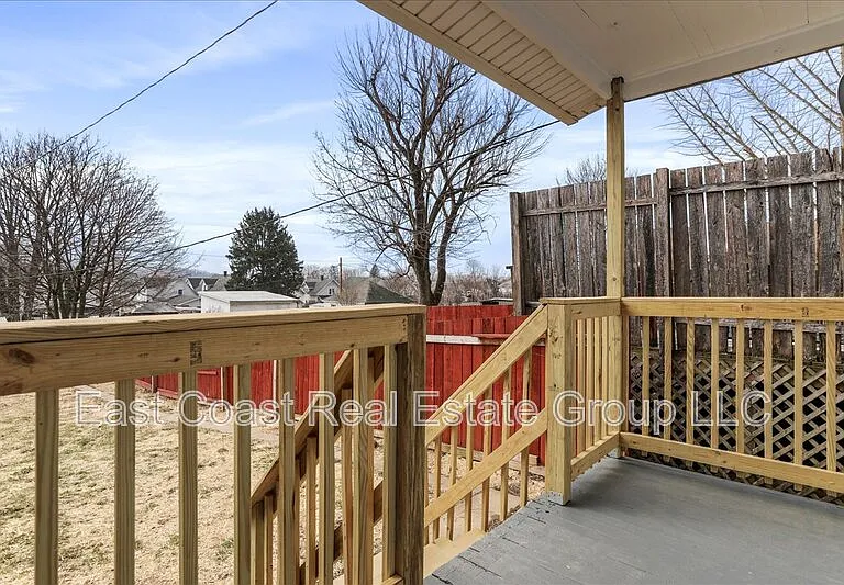 16 Woods Ln — Photo 27