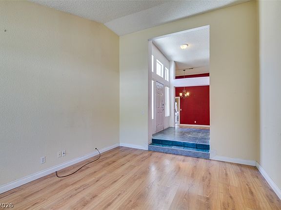 4th image of 2813 Albemarle Way