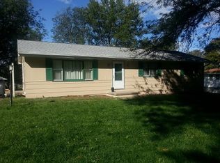 416 S Gates St, Oakland, IA 51560