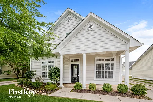 4598 Clubview Dr Photo 1