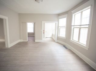 945-947 N 17th St, Milwaukee, WI 53233