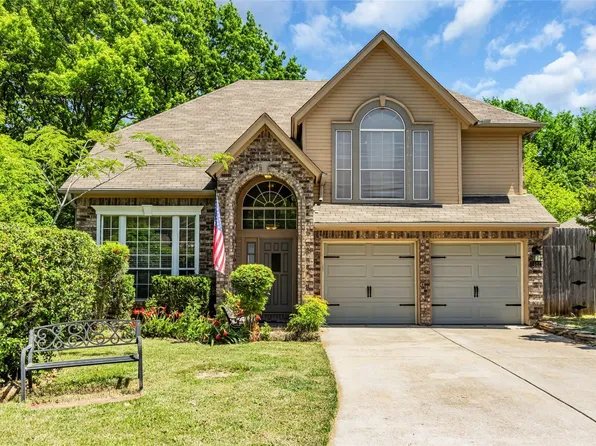 3432 Paint Brush Ln, Bedford, TX 76021