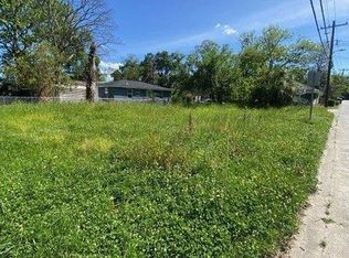 2032 Gugel St, Savannah, GA 31415