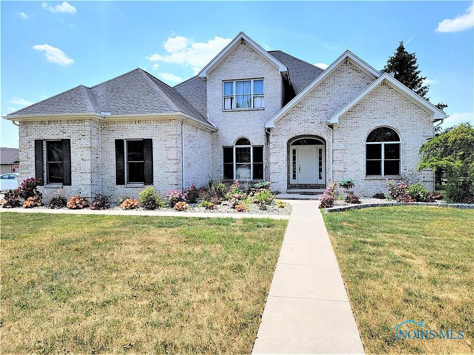 1st image of 520 Pine Valley Dr