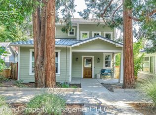647 B St, Ashland, OR 97520