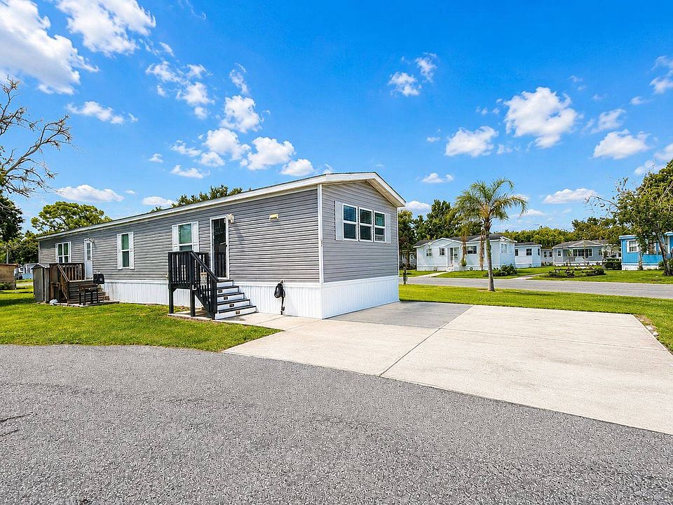 1st image of 2469 Roble Ct #42
