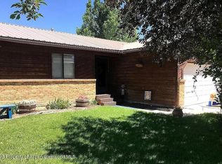 960 Tanglewood Ln, Rangely, CO 81648