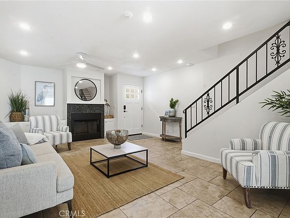3rd image of 2704 Nelson Ave #C