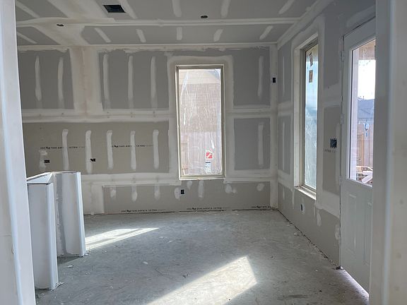 6026 Lake Bridge Drive Elevation Image 4